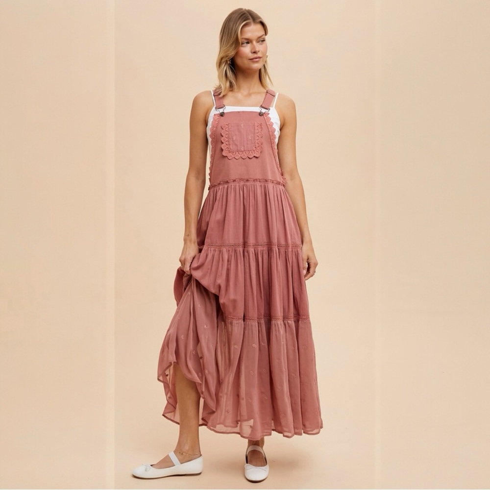 Boho maxi floral embroidered dress - Picture 2 of 3